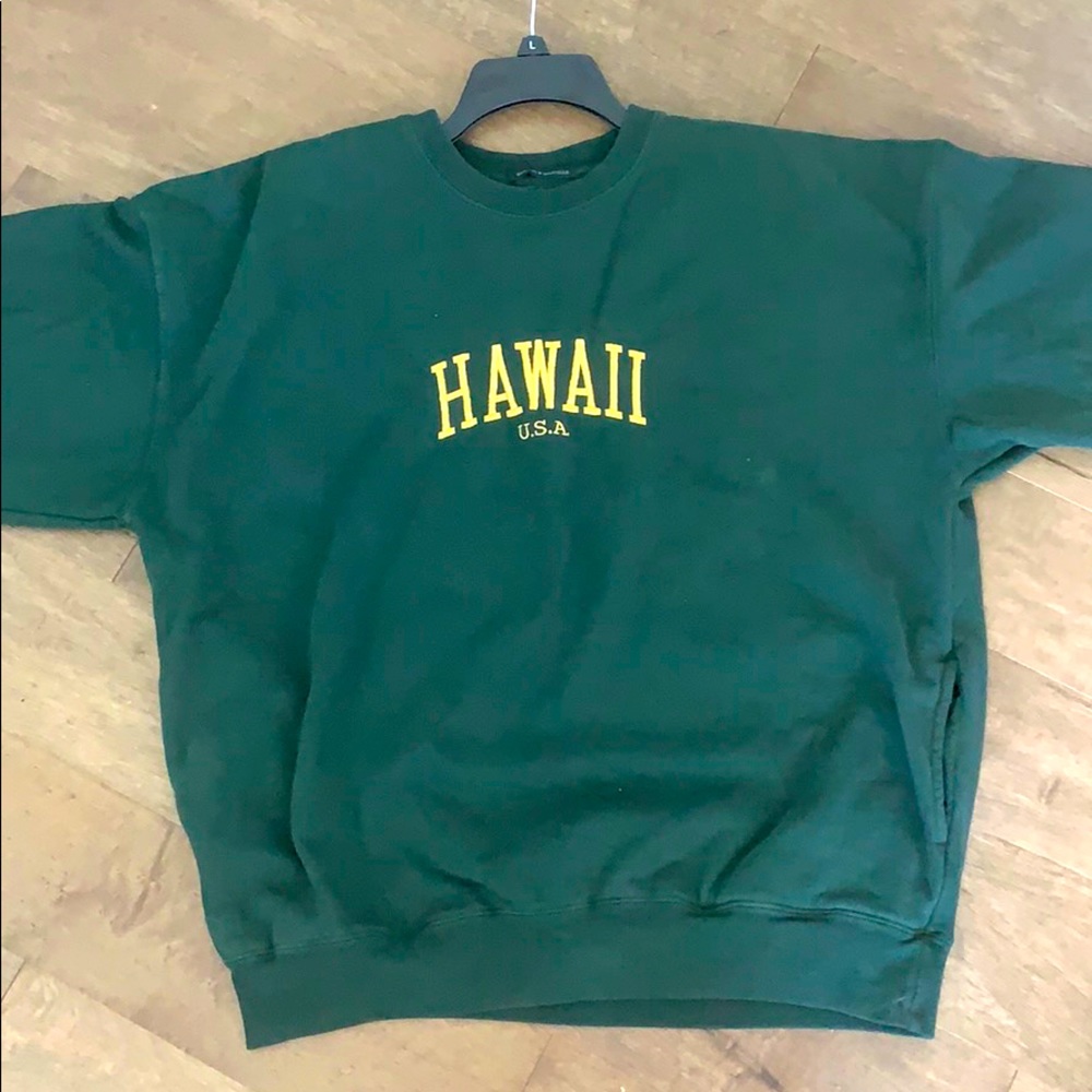 Brandy Melville Erica Hawaii Sweatshirt